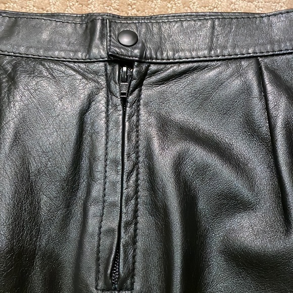 Vintage Mario Delfino leather pencil skirt - Picture 4 of 9
